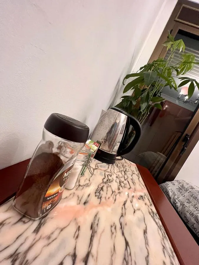 לינה וארוחת בוקר Room Familiar Sants ברצלונה