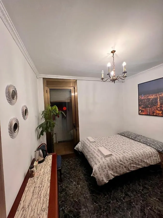 Room Familiar Sants ברצלונה